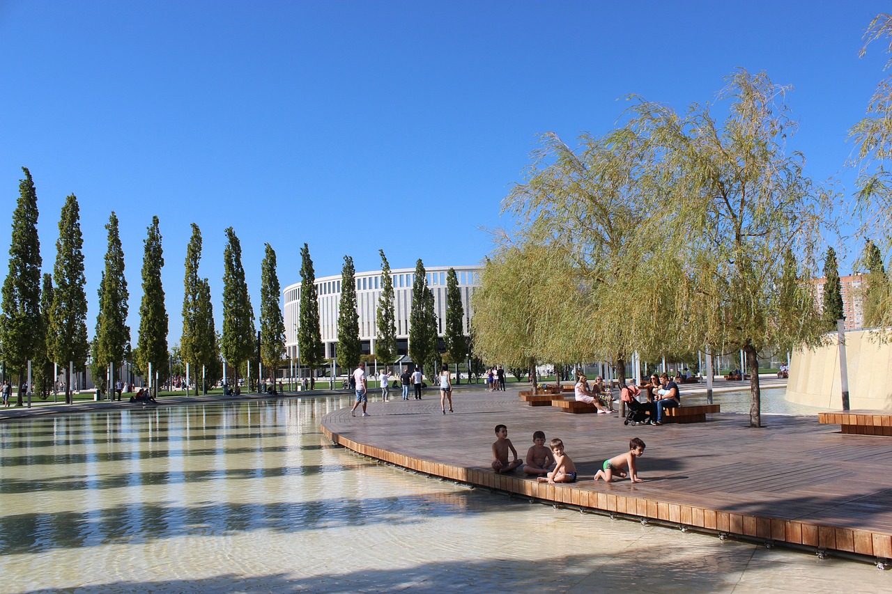 至于雷霆 至于雷霆